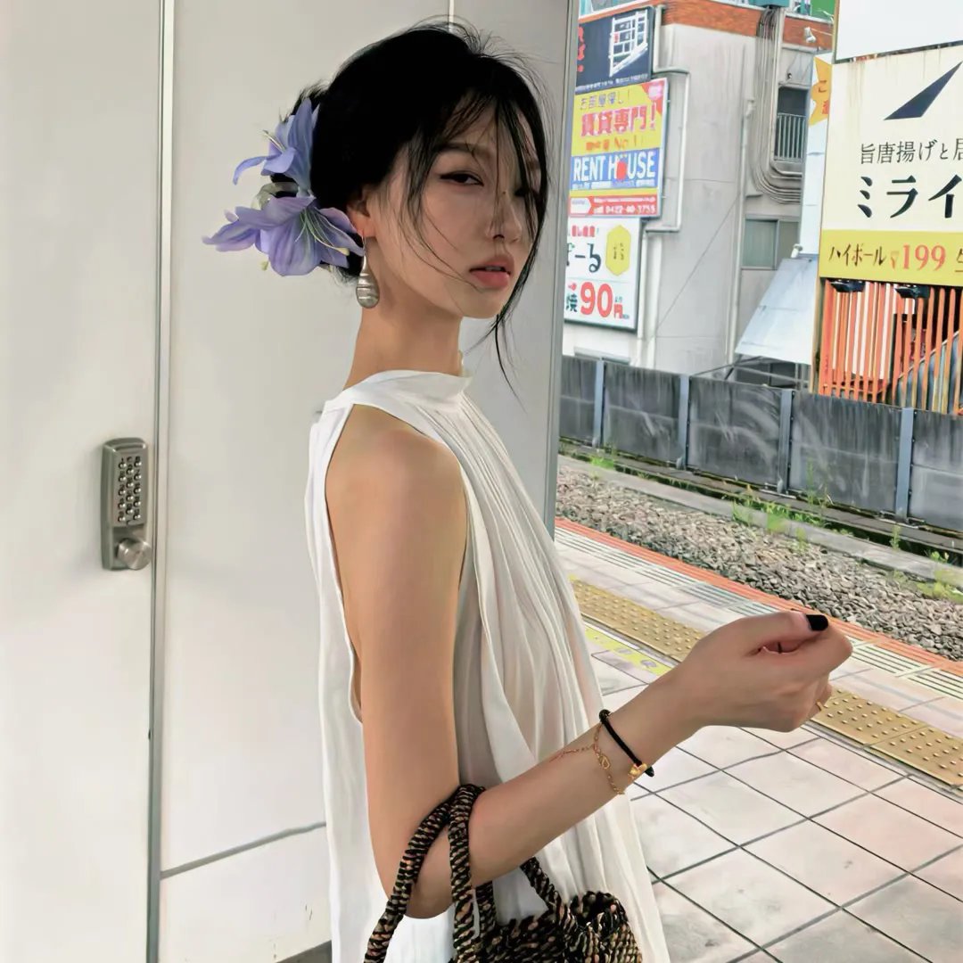 白莲花短剧海报
